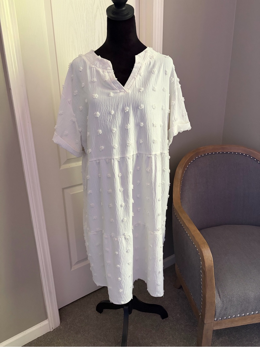 Textured White Midi Dress with Short Sleeves
